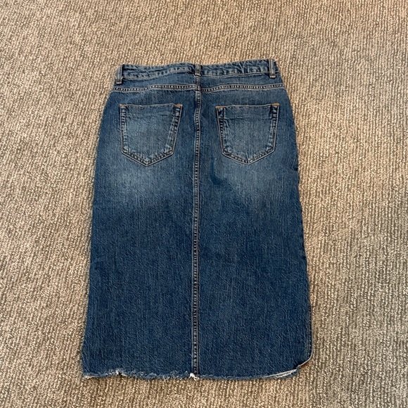 Zara Women's Blue Straight Leg Jeans Skirt with Front Slit - Picture 3 of 3